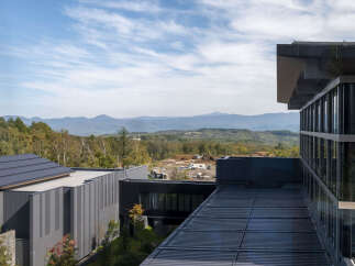 Modern architecture meets breathtaking mountain views in this stunning property.