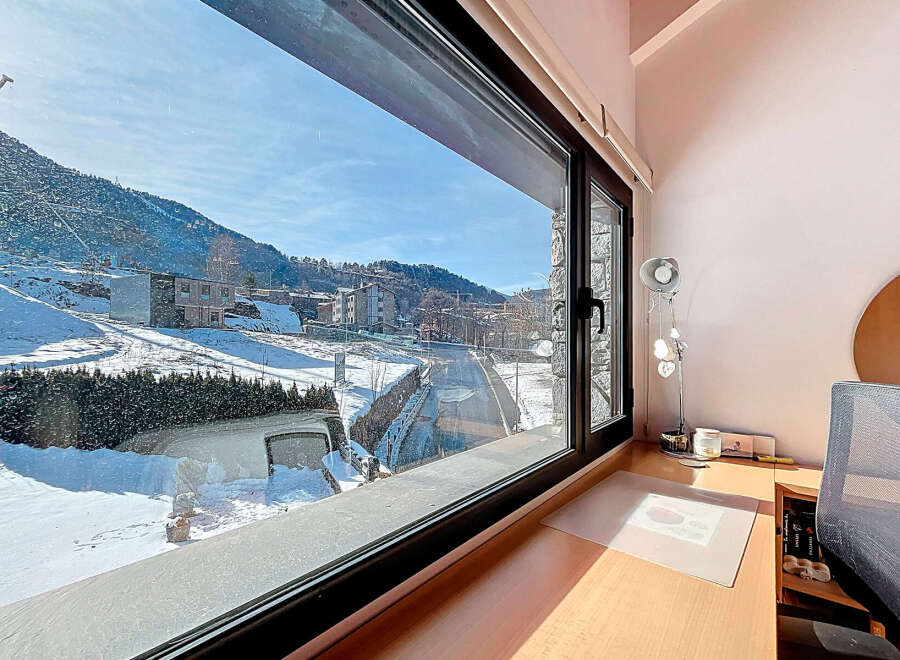 Enjoy breathtaking mountain views from this stunning property.