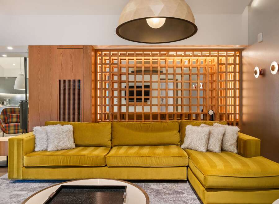 This stunning property boasts a modern and inviting living space, perfect for relaxation and entertaining.
