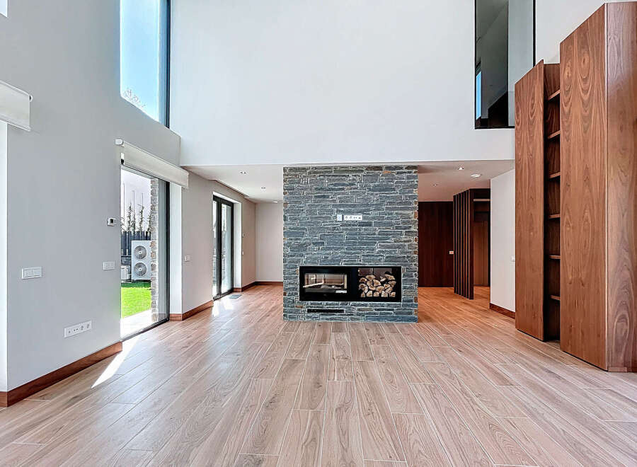 Discover modern luxury in this stunning home.