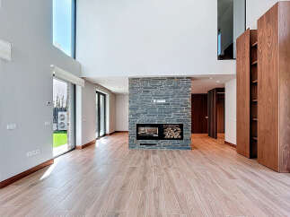 Discover modern luxury in this stunning home.