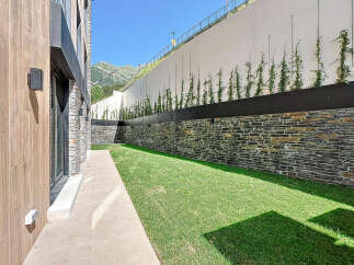 Discover modern luxury in this stunning property.