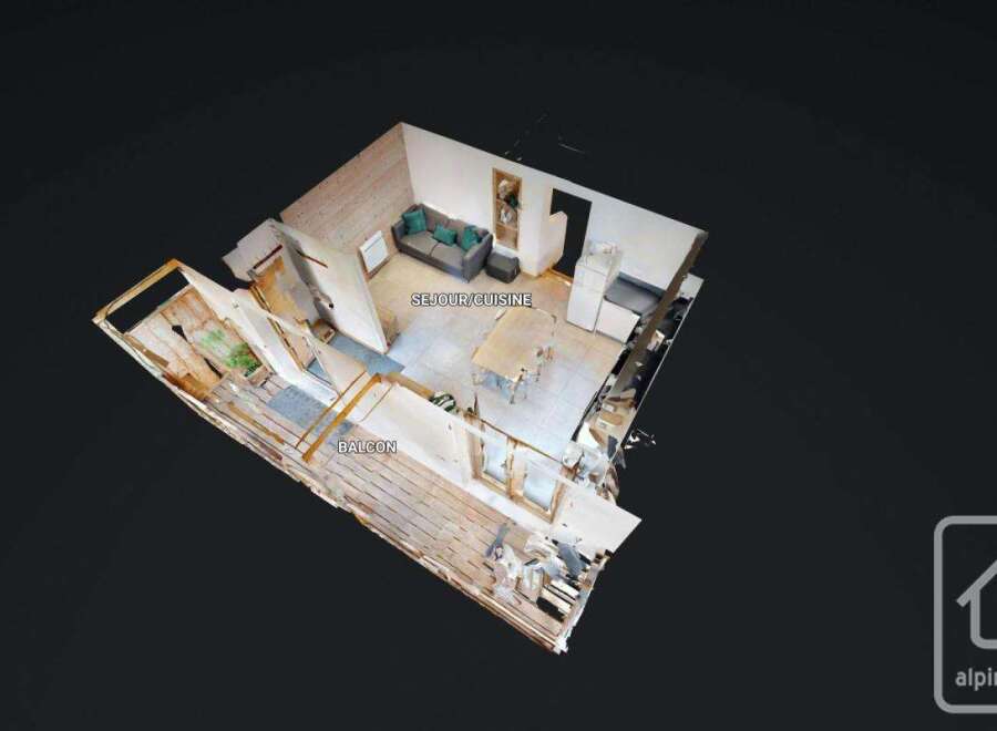 Discover this charming property featuring a cozy living space and a well-equipped kitchen.
