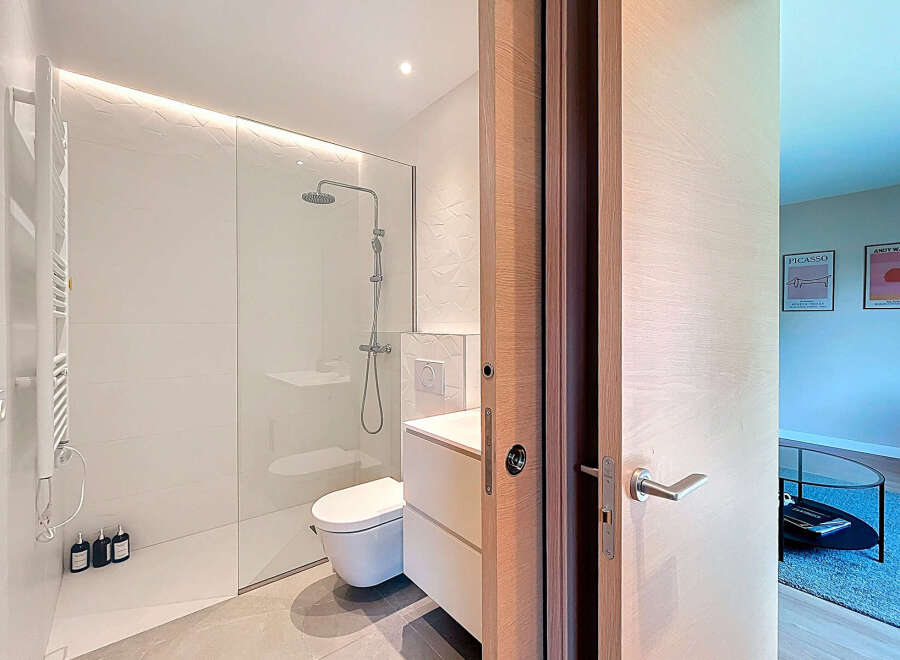 Step into a modern bathroom oasis.