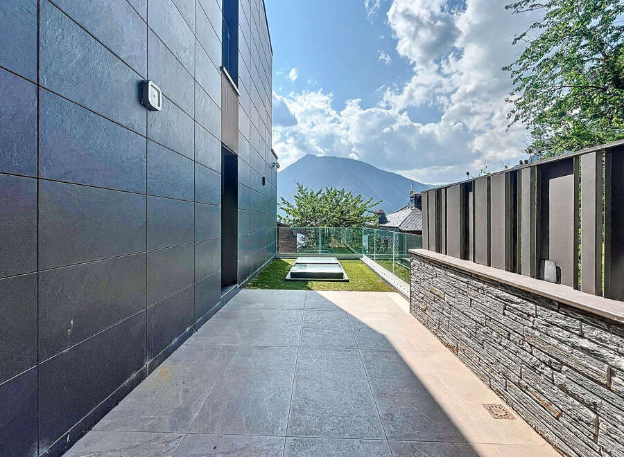 Discover modern luxury in this stunning property.