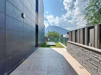Discover modern luxury in this stunning property.