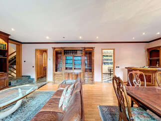Step into luxury with this stunning property! Featuring exquisite wooden cabinetry and a spacious layout, this home offers both elegance and functionality.
