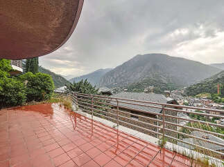 Enjoy breathtaking mountain views from this stunning property.