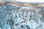 Discover ski-in/ski-out properties in Hirafu Village and Shakotan.