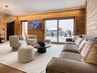 Experience the epitome of luxury living in this stunning property, boasting exquisite wood paneling and a cozy ambiance.