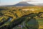 Discover the tranquility of this stunning property nestled in a picturesque landscape.