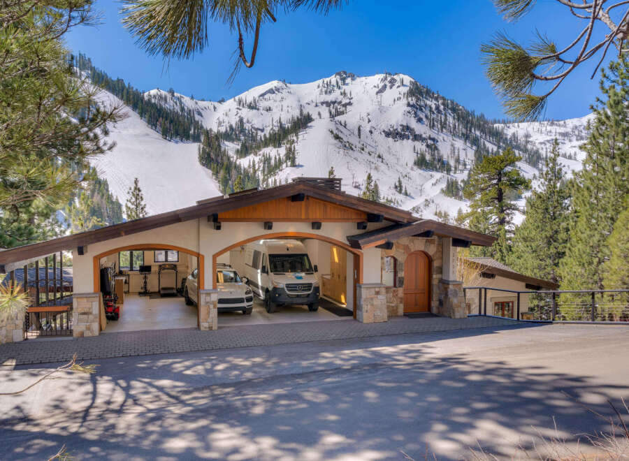 This stunning property boasts a prime location with breathtaking mountain views.