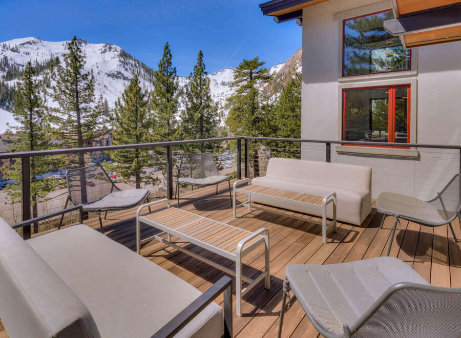 Enjoy breathtaking mountain views from this stunning property! This home features a spacious deck, perfect for relaxing and entertaining.