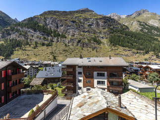 Discover the charm of this stunning property nestled in a picturesque mountain setting.