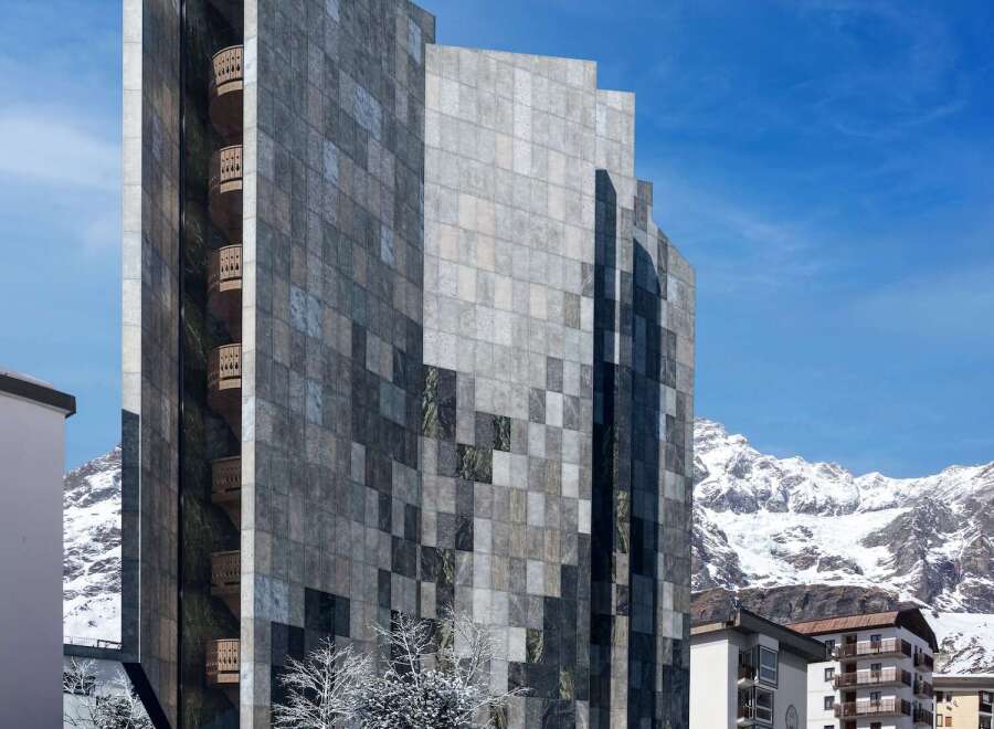 Discover modern luxury in this stunning architectural masterpiece.