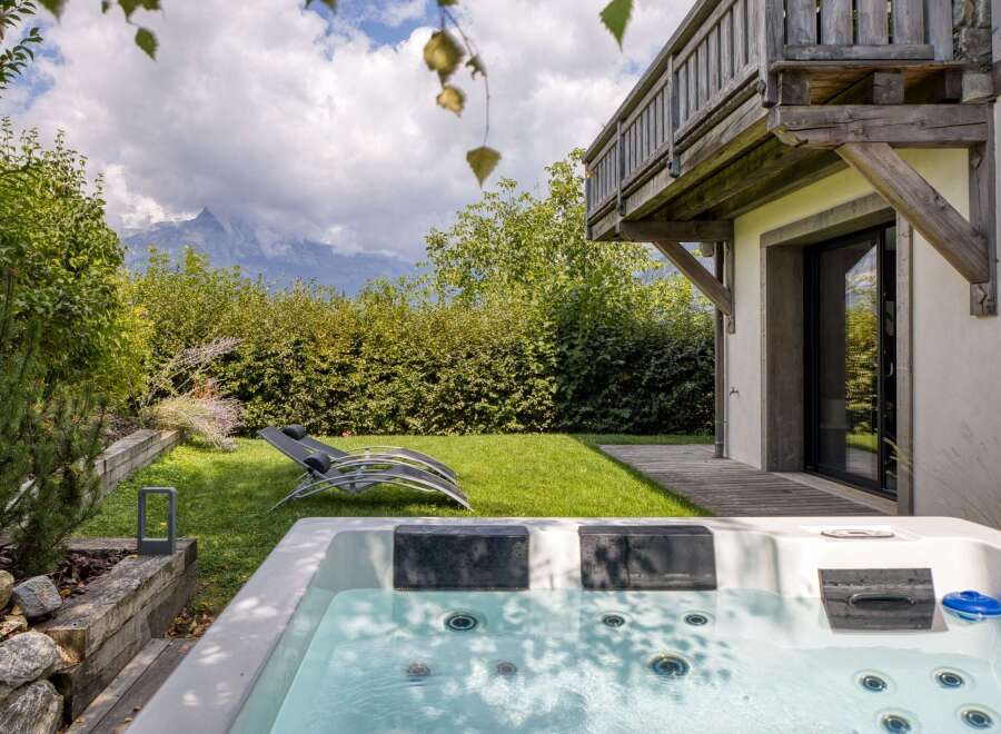 Escape to your own private oasis with this stunning property! Enjoy the luxury of a hot tub, perfect for relaxation and unwinding after a long day.
