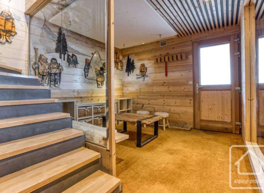 Step into a cozy mountain retreat with this charming interior.