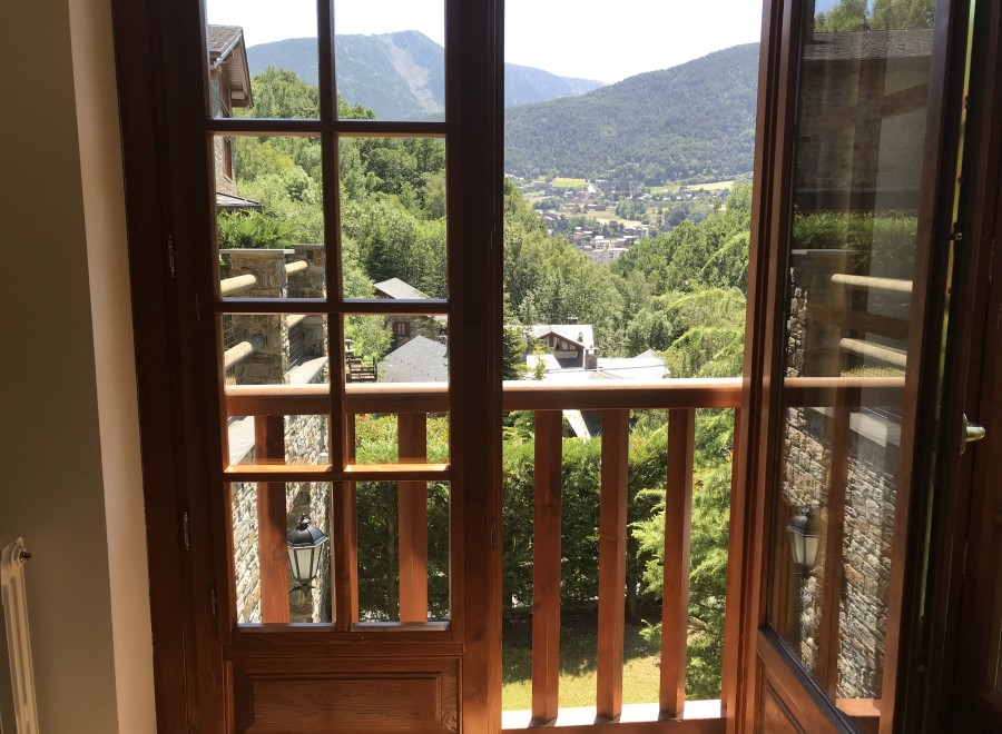 Wake up to breathtaking mountain views from this stunning property.