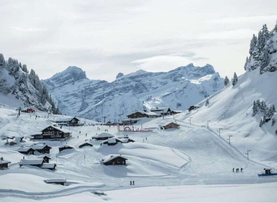 Experience the ultimate winter getaway in this stunning mountain property! Nestled amidst snow-capped peaks, this chalet offers breathtaking views and direct access to world-class skiing.