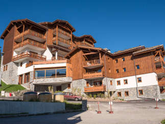 Discover a stunning chalet-style property, perfect for a luxurious mountain getaway.