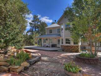 Discover your dream home with this stunning property! Featuring a spacious deck, perfect for outdoor entertaining, and a beautifully landscaped yard.