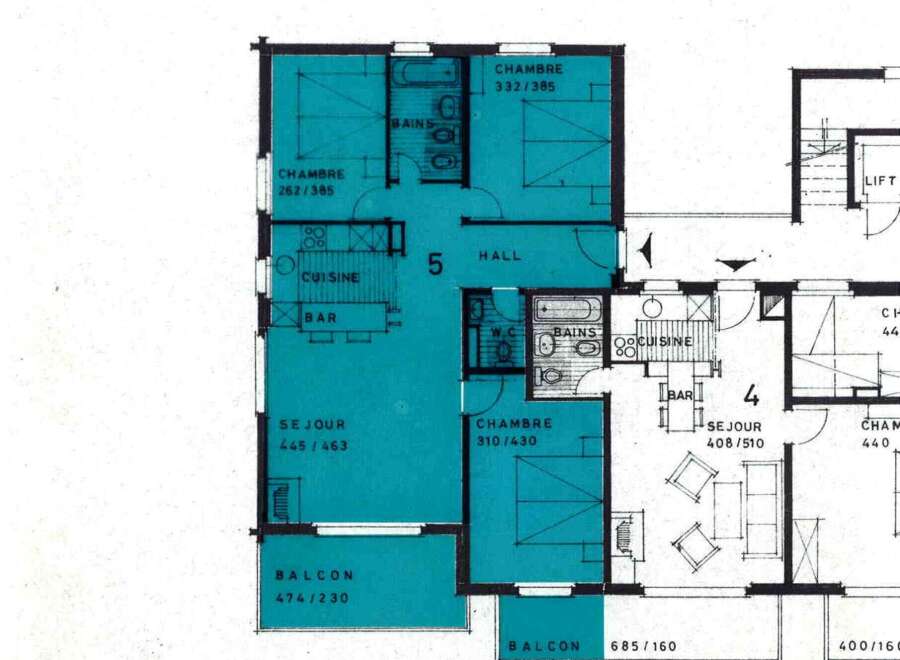 Discover a stunning apartment in the prestigious Villars Centre, located on the 2nd floor.