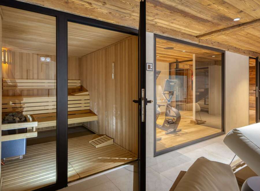 Discover the epitome of luxury and wellness in this stunning property, featuring a private sauna and a dedicated gym space.