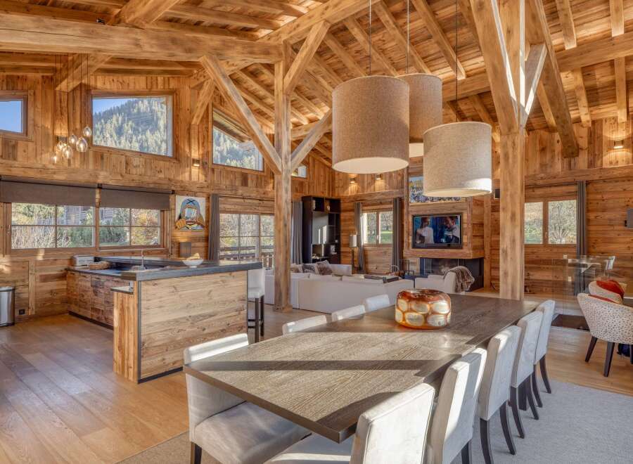 Experience luxury living in this stunning chalet, boasting exquisite wooden architecture and a warm, inviting ambiance.