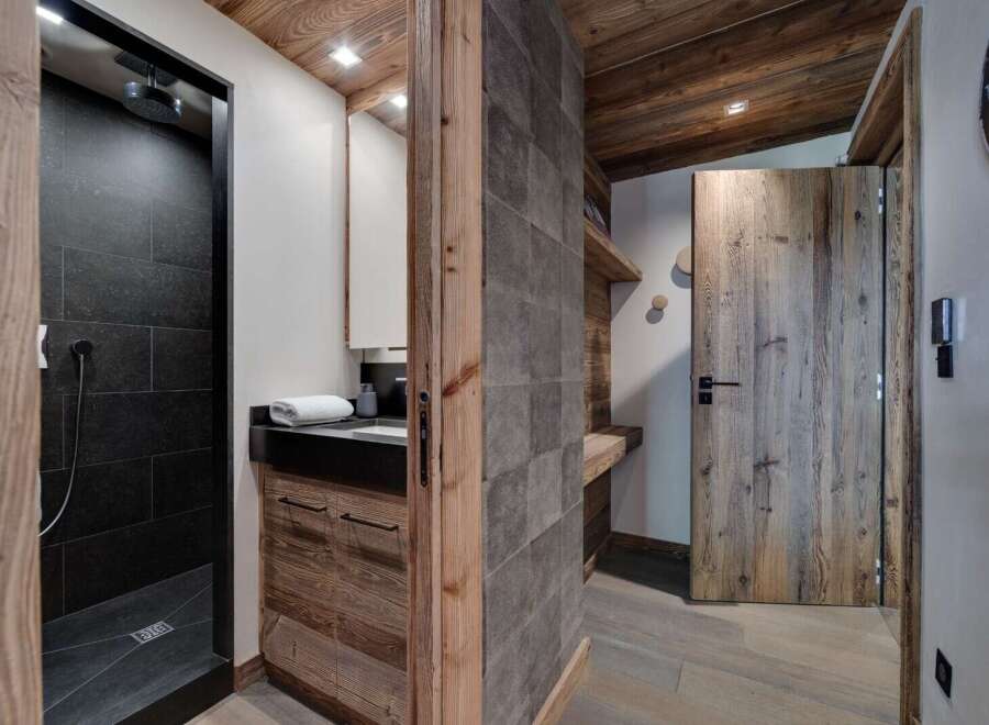 Step into luxury with this stunning property featuring a beautifully designed bathroom.
