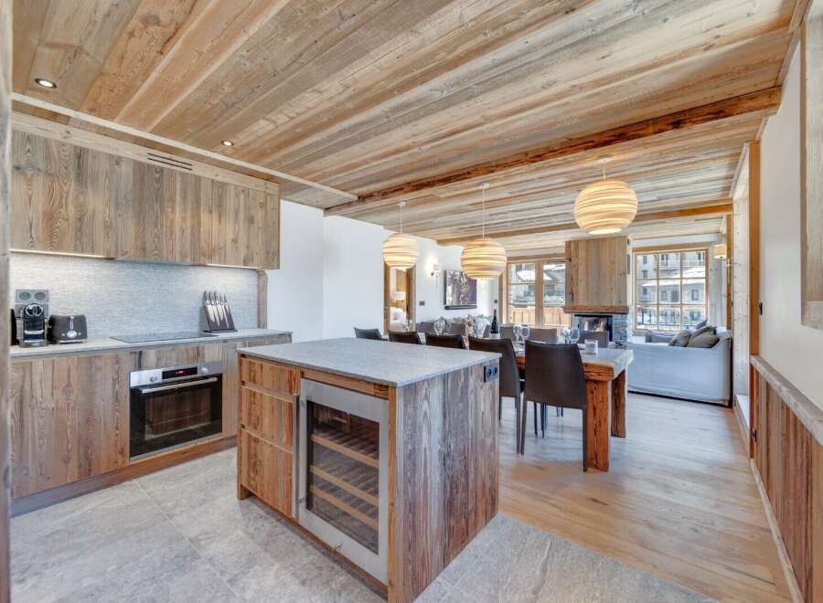 Experience luxury living in this stunning property, featuring a beautifully designed kitchen with modern appliances and ample counter space.