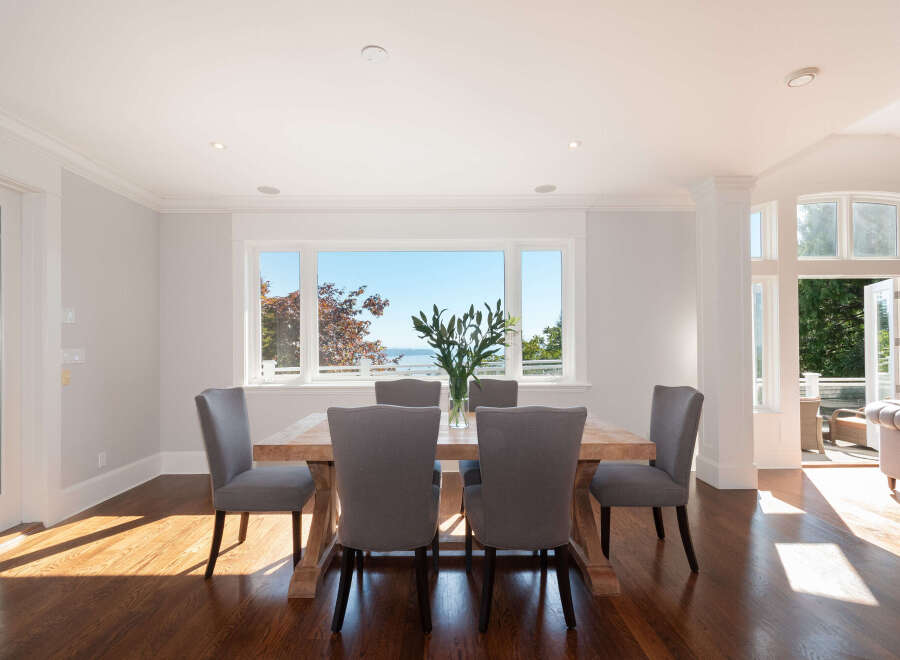Experience luxury living in this stunning dining room, perfect for hosting gatherings.