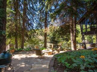 Enjoy the tranquility of this stunning outdoor space, perfect for relaxation and entertaining.