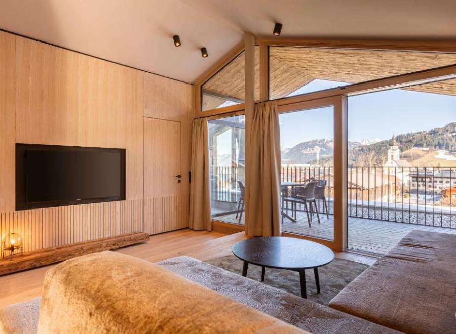 Experience luxury living in this stunning property, featuring a modern interior with a cozy ambiance.