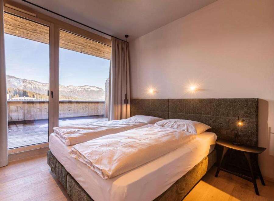 Experience the ultimate in luxury and comfort in this stunning bedroom.