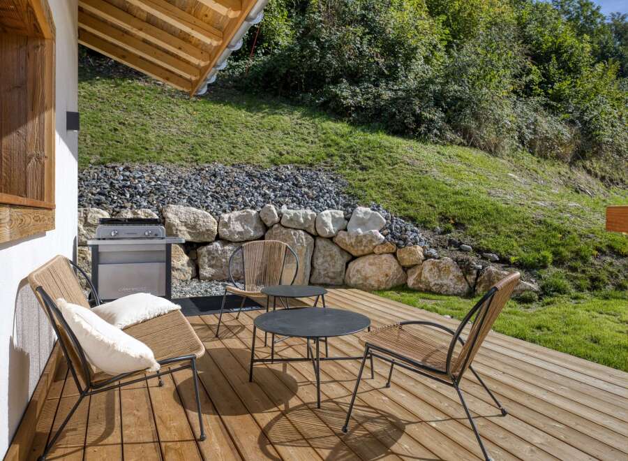 Enjoy the tranquility of this stunning outdoor space, perfect for relaxation and entertaining.