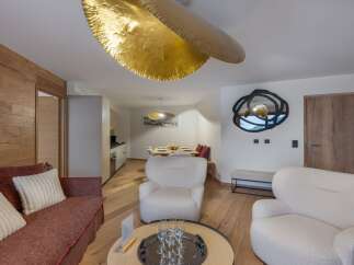 Experience luxury living in this stunning property, featuring a modern interior design with high-end finishes.