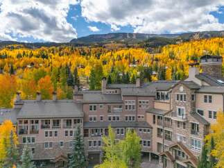 Discover luxury living in this stunning property, nestled amidst the vibrant autumn foliage.