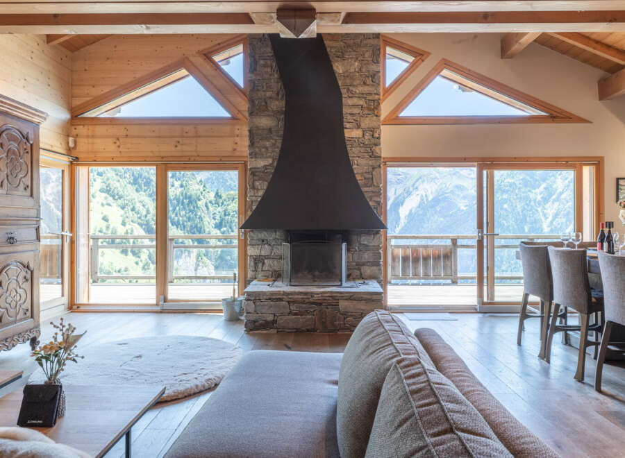 Experience the epitome of alpine luxury in this stunning chalet.