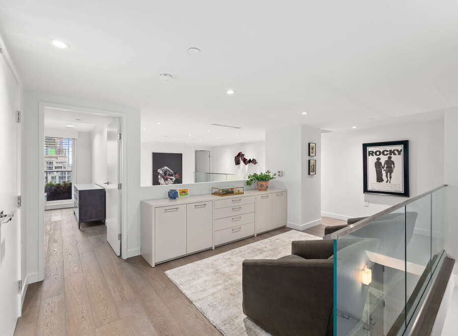 Step into luxury with this stunning property, featuring a modern interior design and high-end finishes.