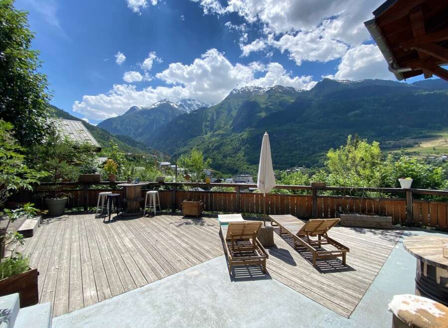 Enjoy breathtaking mountain views from this stunning property.