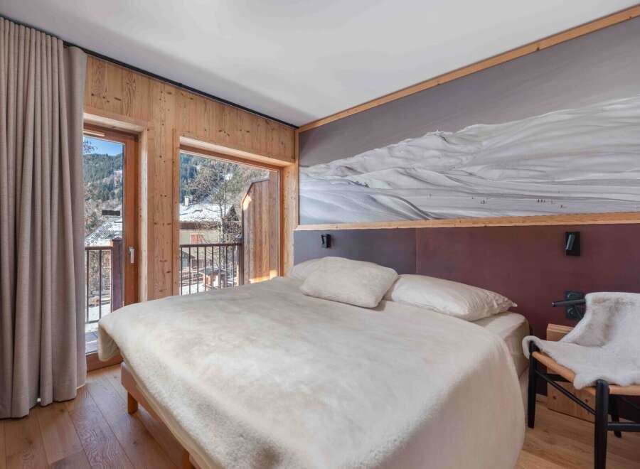 Experience the ultimate in alpine luxury with this stunning bedroom.