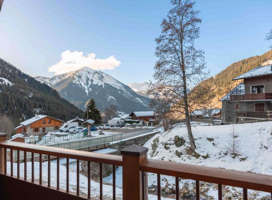 Experience the charm of mountain living with this stunning property.