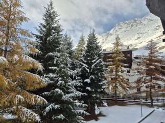 Experience the beauty of mountain living in this stunning property.