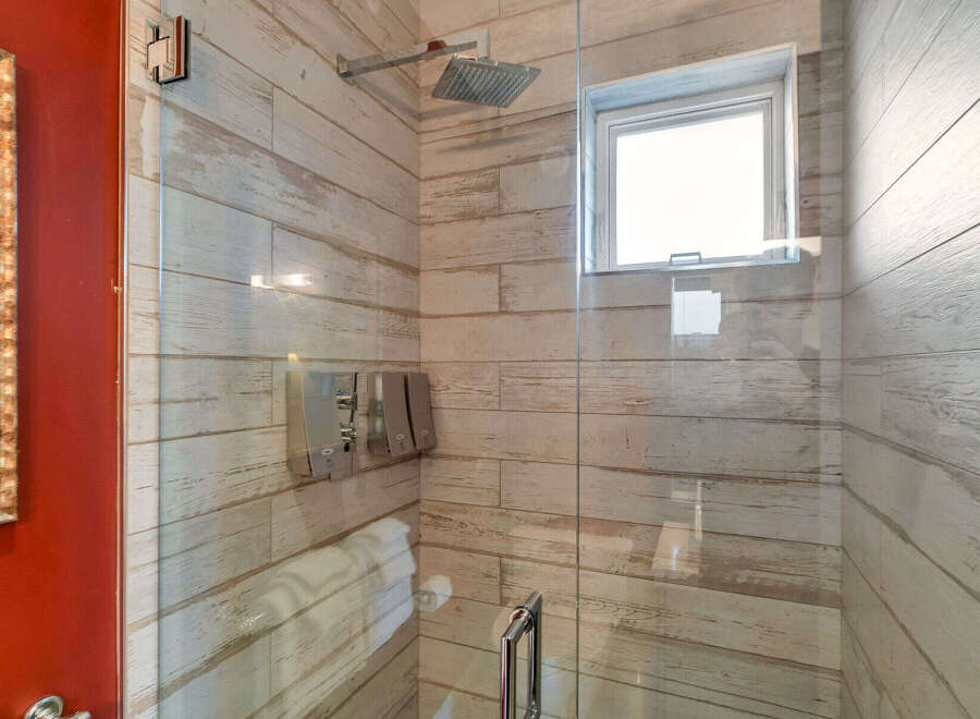 Step into a spa-like oasis with this beautifully designed shower.