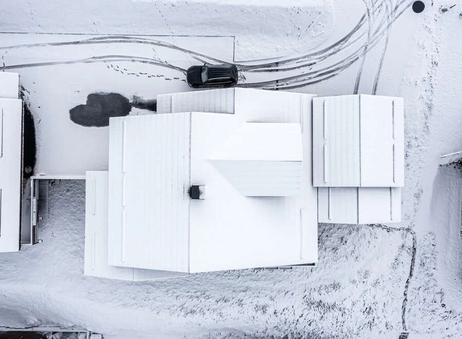 This stunning property showcases modern architecture with clean lines and a minimalist design, perfect for those seeking a contemporary lifestyle.
