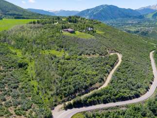 Discover the epitome of mountain living with this stunning property nestled in a picturesque landscape.