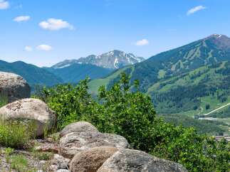 Experience the beauty of mountain living with this stunning property.