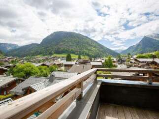 Enjoy breathtaking mountain views from this stunning property.
