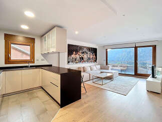 Experience luxury living in this stunning property! Featuring a modern kitchen with sleek countertops and ample storage, perfect for culinary enthusiasts.