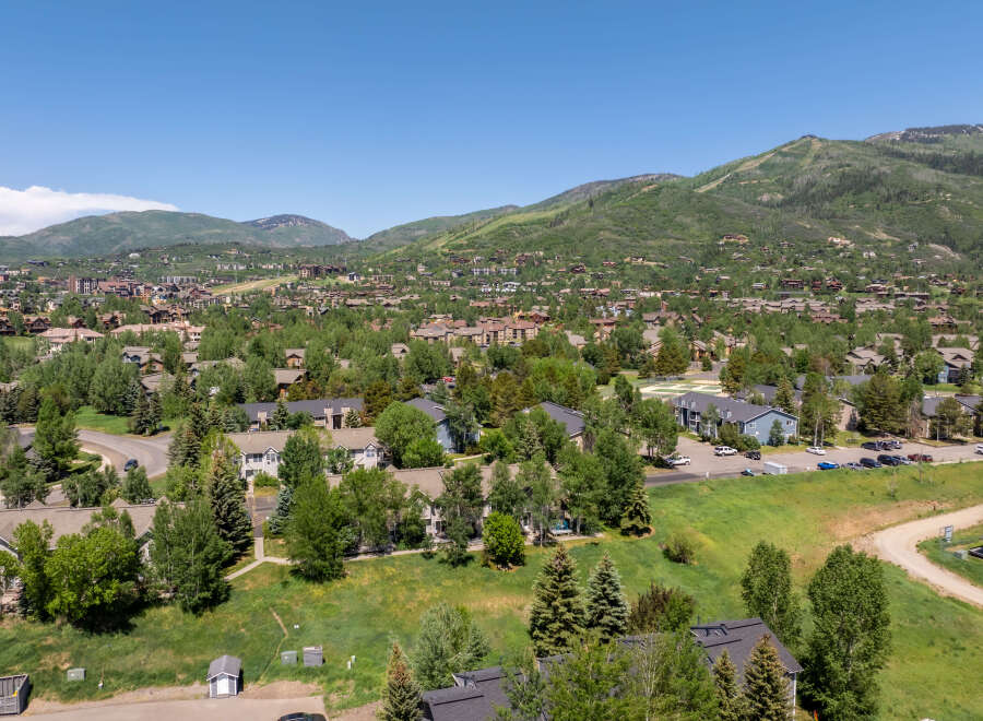 Discover the charm of this stunning property nestled in a picturesque mountain setting.